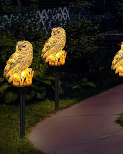Waterproof solar-powered owl light