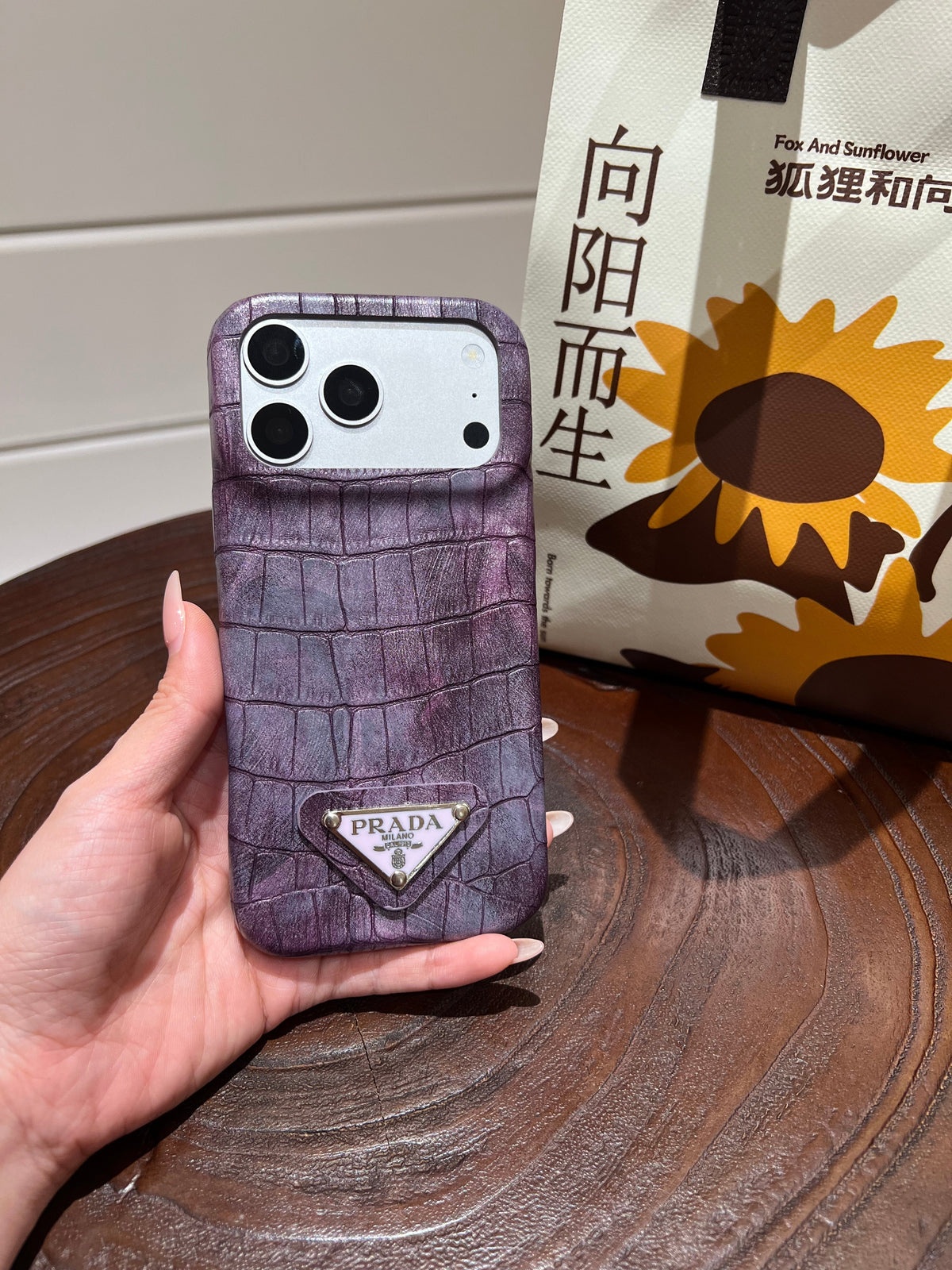New Crocodile-Pattern Leather Phone Case